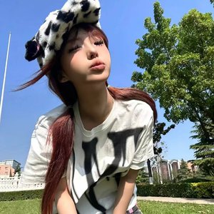 不知火舞裸露双奶头让人❌小说
